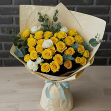Букет цветов из:  Розы в Юровка