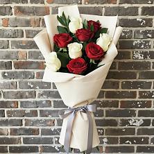 Букет цветов из:  Розы в Юровка