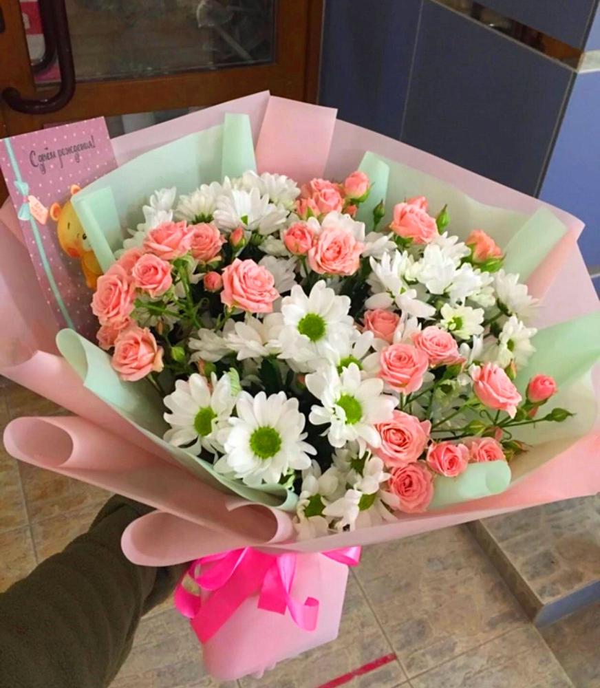 Букет цветов из: Розы и Хризантемы в Юровка