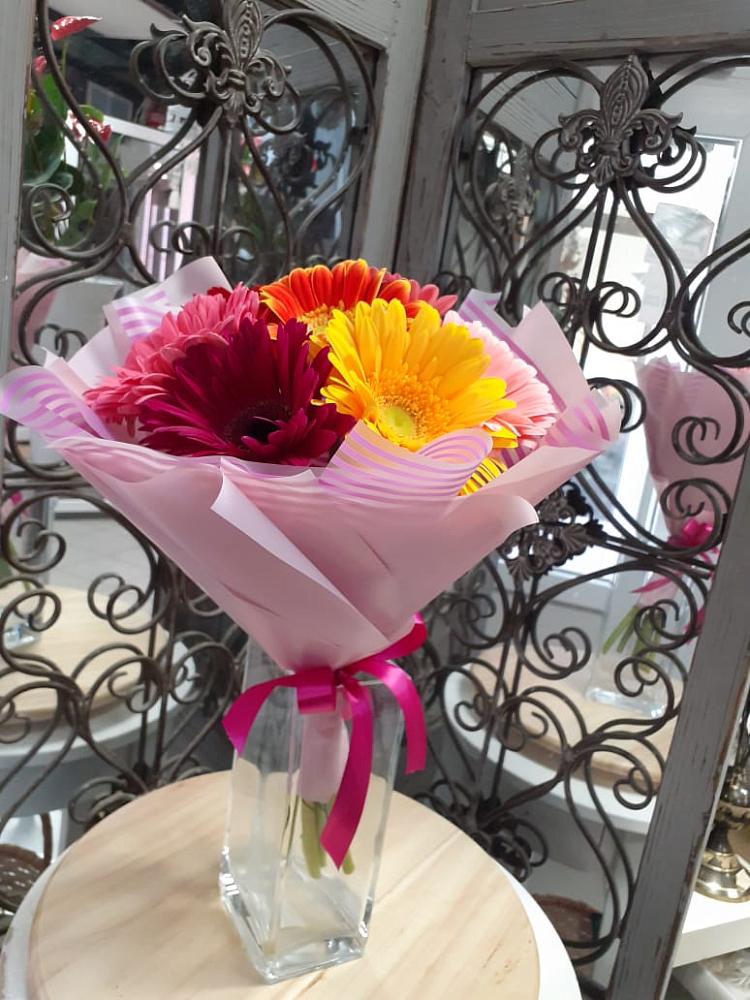 Букет цветов из: Герберы в Юровка