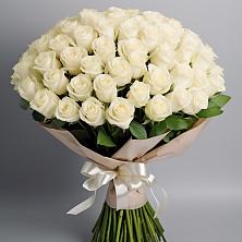 Букет 101 беля роза Белоснежка в Юровка