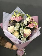 Букет цветов из:  Альстромерии, Розы и Лизиантусы #REPLACE_PRED# Юровка