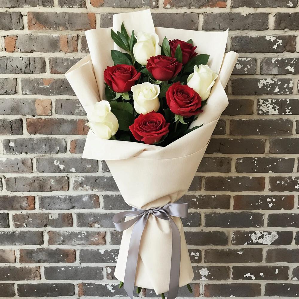 Букет цветов из: Розы в Юровка