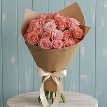 Букет цветов из:  Розы в Юровка