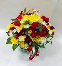 Цветочная композиция из Хризантемы и Розы в корзине в Юровка