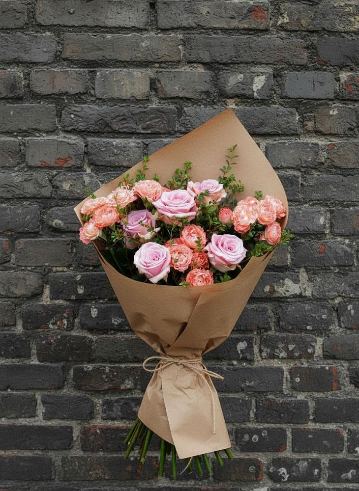 Букет цветов из: Розы в Юровка