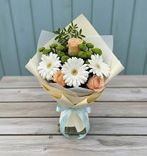 Букет цветов из:  Герберы, Розы и Хризантемы в Юровка