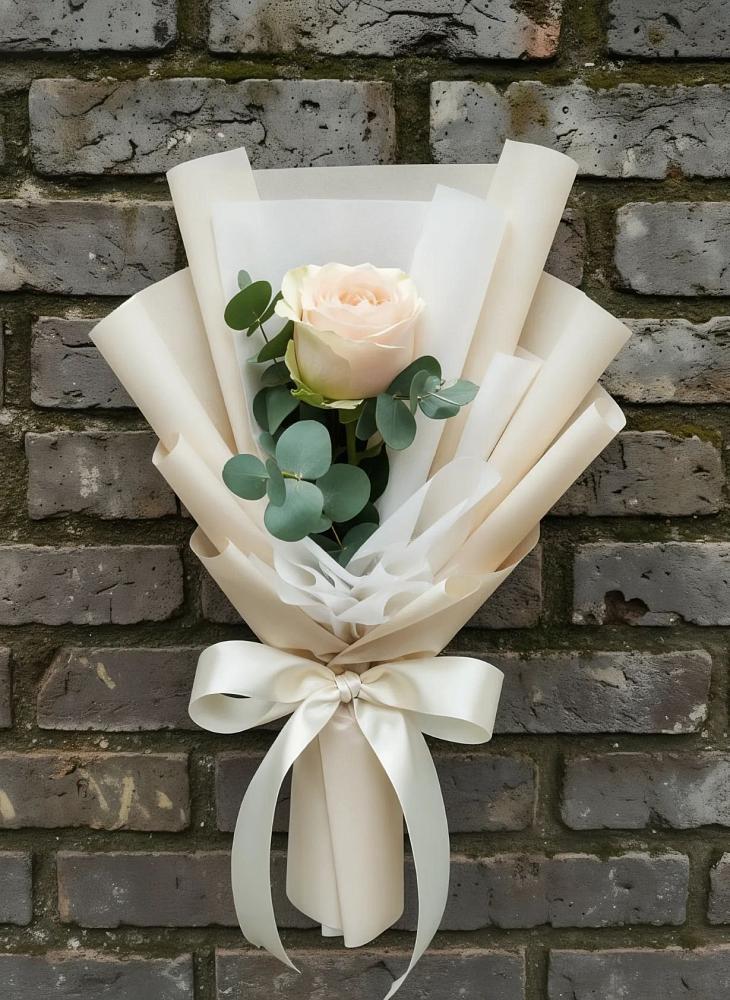 Букет цветов из: Розы в Юровка