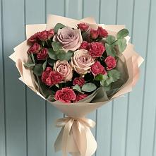 Букет цветов из:  Гвоздики и Розы #REPLACE_PRED# Юровка