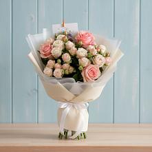 Букет цветов из:  Розы в Юровка
